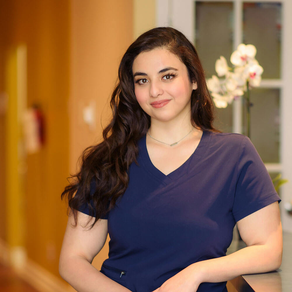 Sama - Dental Assistant